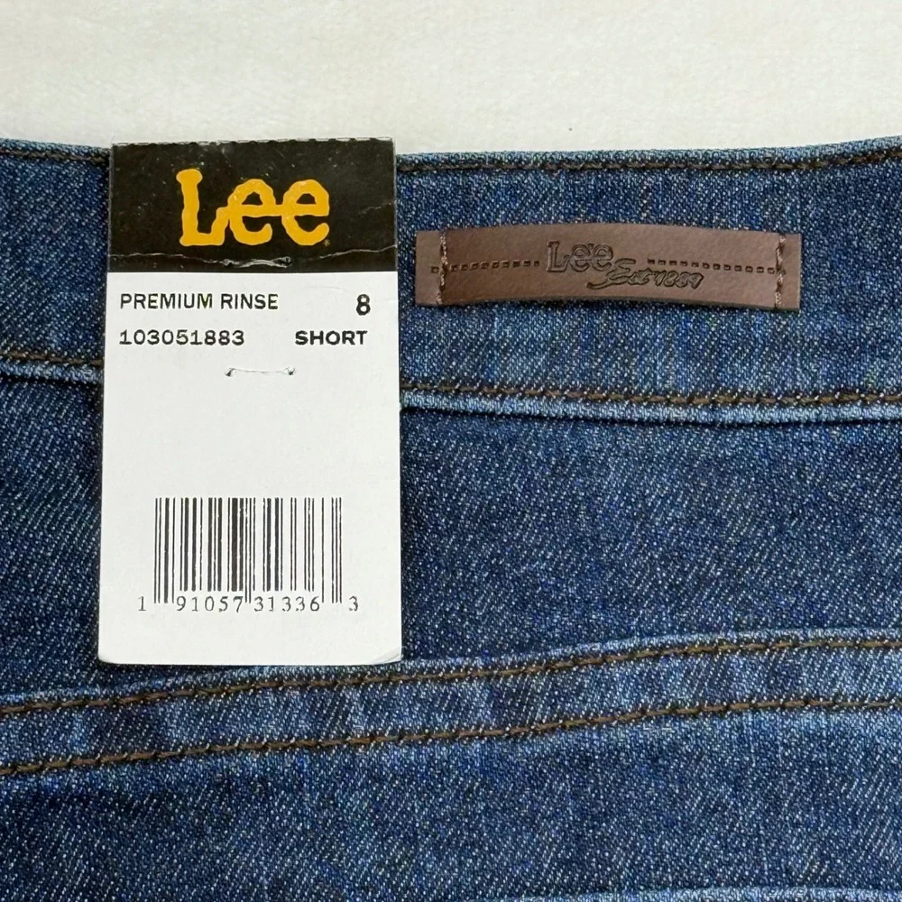 Lee relaxed fit
